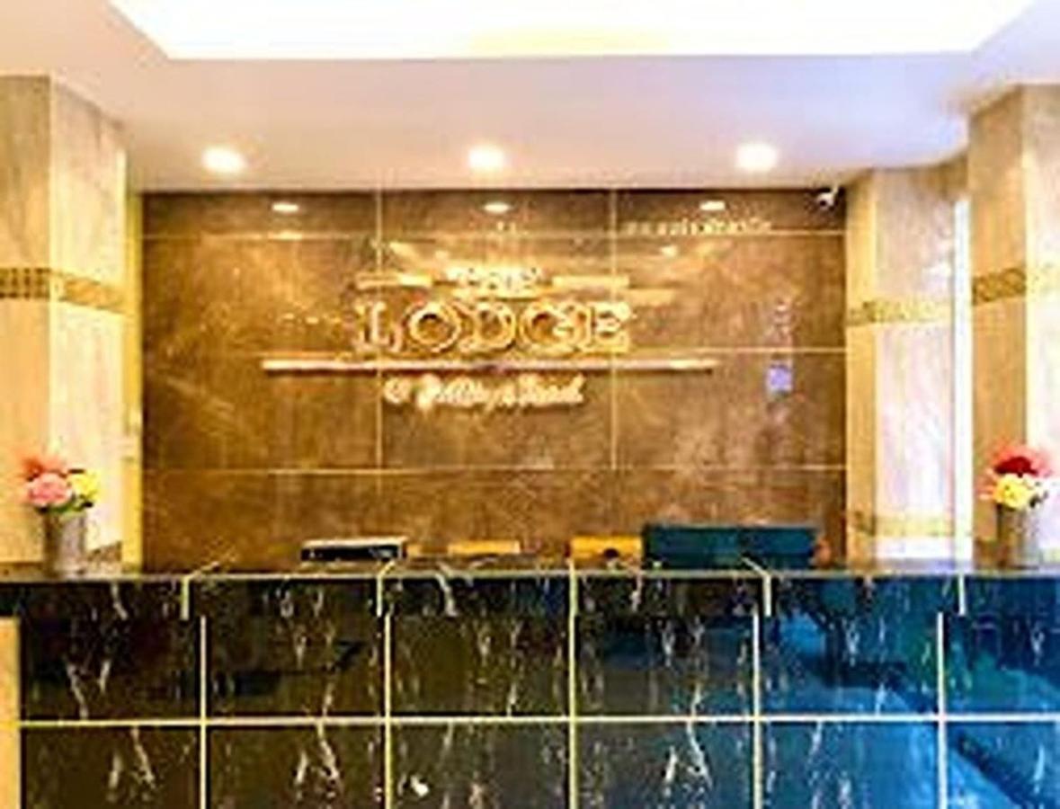 The Lodge Паттайя Экстерьер фото